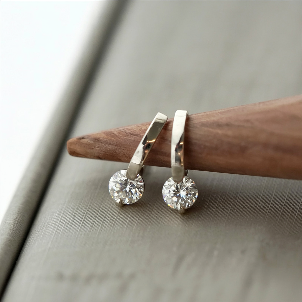 ELODIE | ELEGANTA GULD ÖRHÄNGEN
