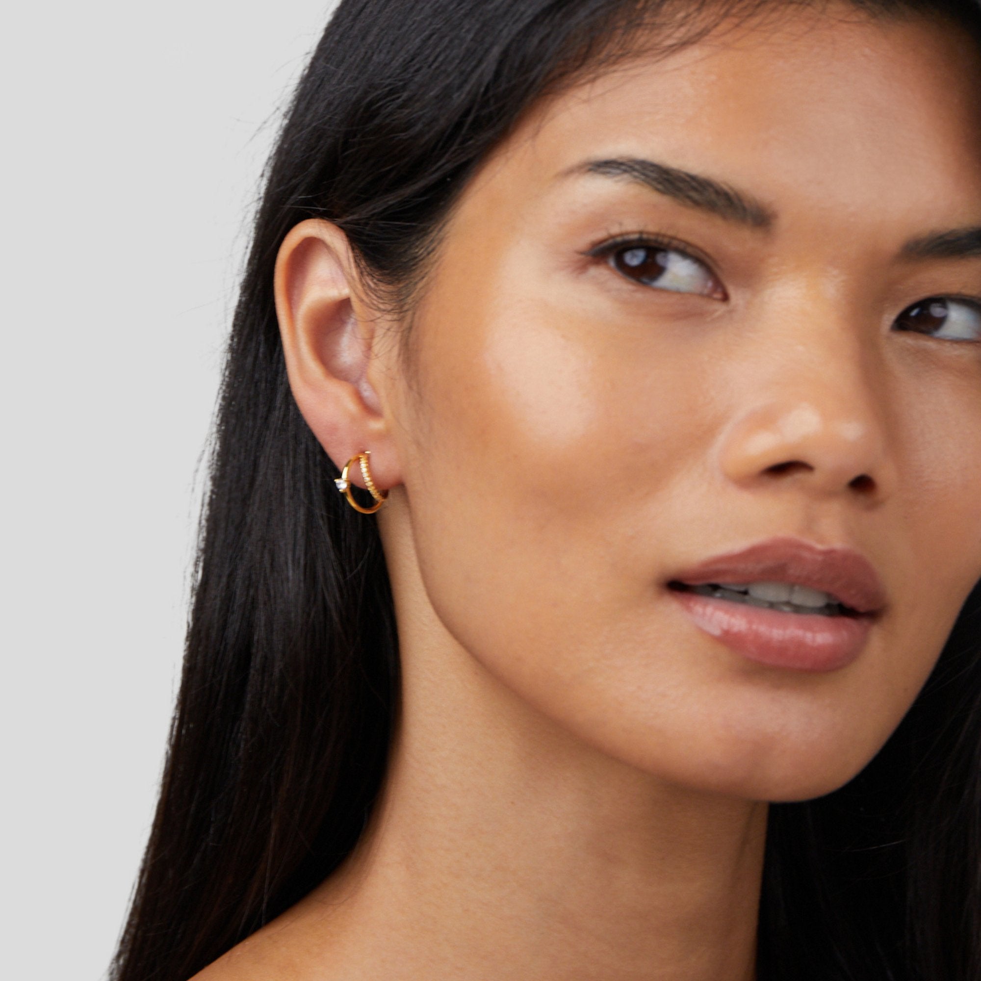 JENNY | ELEGANTA KRISTALLÖRHÄNGEN