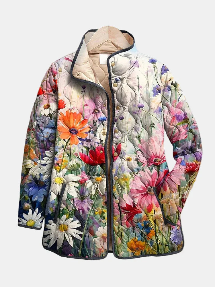 Judy – en lekfull, blommig quiltad jacka